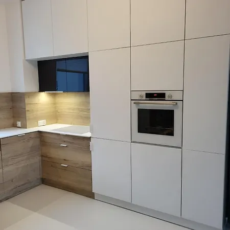 Porto Mare By The Sea * 梅彻林基