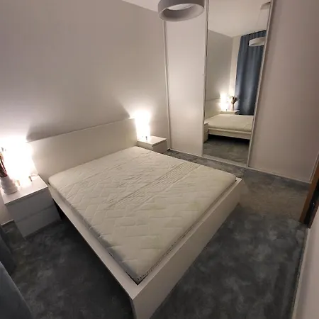 Porto Mare By The Sea